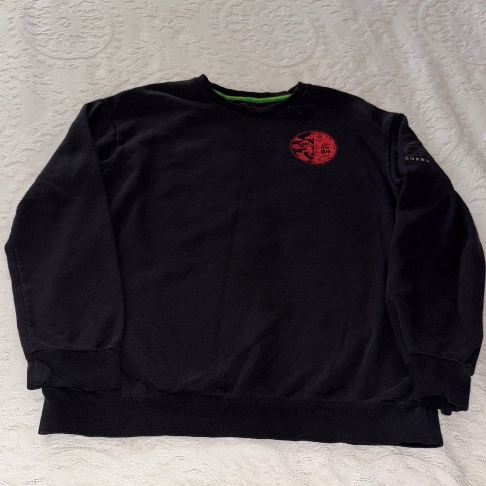 Gently Loved Black Crewneck Sesame Street Elmo Under Armour x Curry Unisex